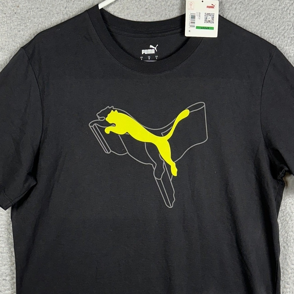 NEW Puma T-Shirt Mens Large Black Yellow Graphic Logo Crew Neck Short Sleeve Tee
